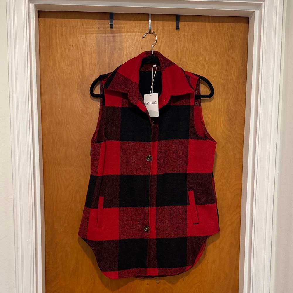 Women's Plaid Vest Brushed Flannel Sleeveless Shacket Shirt Jacket with Pockets